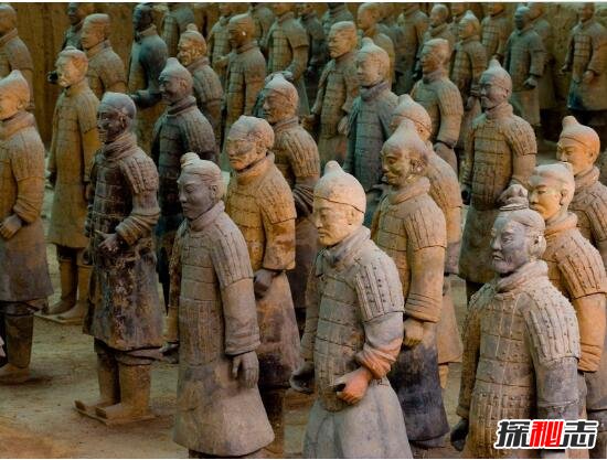 世界第八大奇迹秦陵兵马俑，兵马俑是真人做的